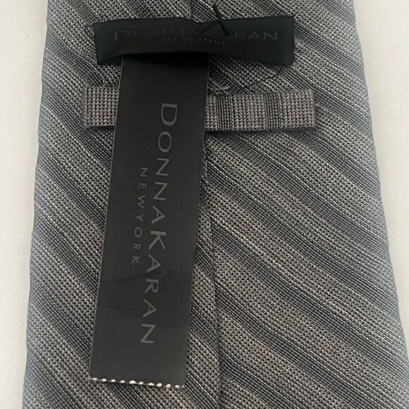 2for25 Donna Karan Silk Wool Tie Gray Striped Luxury Neutral Designer Necktie - Picture 2 of 7